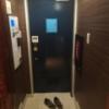 DESIGN HOTEL NOX(ノクス)(品川区/ラブホテル)の写真『301号室　玄関』by ところてんえもん