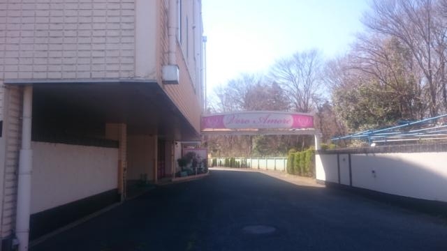 HOTEL Vero Amore（ベロ アモーレ）(熊谷市/ラブホテル)の写真『入口風景』by YOSA69