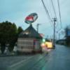 ホテル ラペ(沼津市/ラブホテル)の写真『雨の日の夕方の入口です。』by キジ