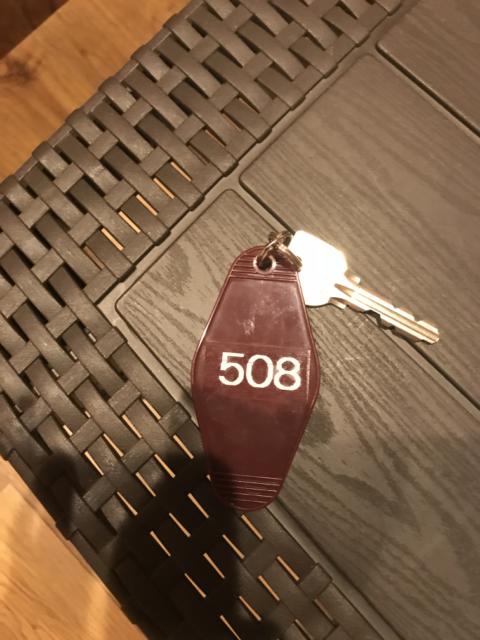 マンゴスチンホテル(町田市/ラブホテル)の写真『508号室の鍵』by 少佐