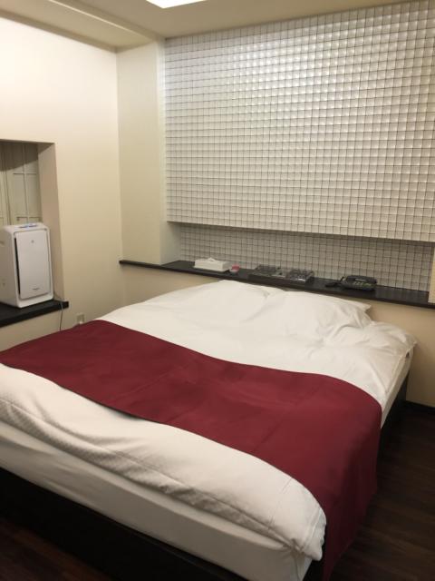 HOTEL アスタプロント(浜松市/ラブホテル)の写真『202号室ベット』by 一刀流