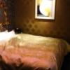 HOTEL G-Style(豊島区/ラブホテル)の写真『502号室 入口右手にベッド』by 弓使い