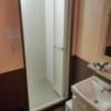 レンタルルーム アプレ(港区/ラブホテル)の写真『405号室 部屋からシャワールームに向かって撮影』by 偏頭痛 持ち男