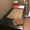 五反田ROYAL(ロイヤル)(品川区/ラブホテル)の写真『（6号室）ベッド。まあまあの弾力。掛け布団薄くてもいいから欲しいですけどね。』by こーめー