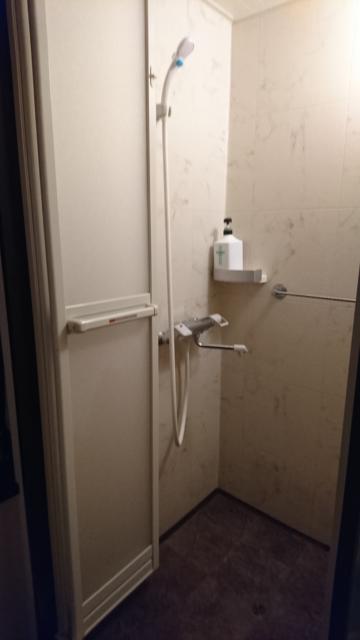レンタルルーム アンダ(千代田区/ラブホテル)の写真『9号室 シャワー』by momomo