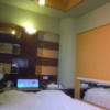 ホテル ステーション本店(台東区/ラブホテル)の写真『312号室　ベッドサイドに鏡』by デリ・デビュー