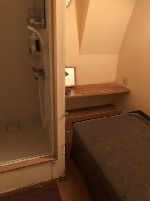 レンタルルーム ROOMS(新宿区/ラブホテル)の写真『部屋番号　3』by 名無しさん（ID:67628）