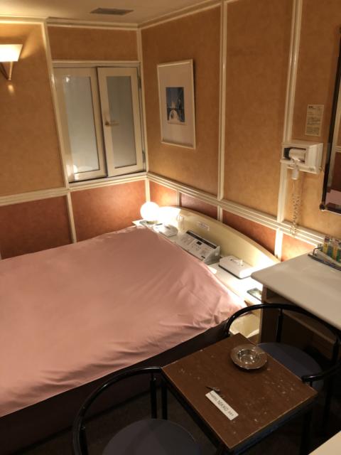 ホテル 日光(台東区/ラブホテル)の写真『301号室 入ってすぐ 部屋全体はこんな感じ』by みこすりはん