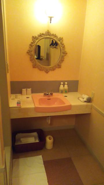ホテル セイント２(川越市/ラブホテル)の写真『602号室利用。洗面所の写真です。』by キジ
