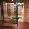 ホテル セイント２(川越市/ラブホテル)の写真『602号室利用、入口です。部屋のﾊﾟﾈﾙが光ってて空きがありそうです。』by キジ