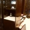 HOTEL GERBERA(ガーベラ)(豊島区/ラブホテル)の写真『202号室：洗面所からベッド側を撮影』by オレの地雷を越えてゆけ！