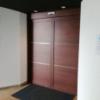 MODE15（モードワンファイブ）(大井町/ラブホテル)の写真『207号室利用。重厚なホテル入口。』by キジ