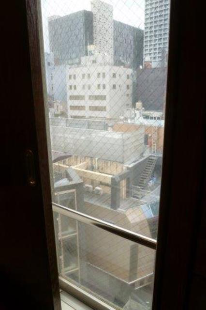 HOTEL PROUD（プラウド）(新宿区/ラブホテル)の写真『801号室（窓。太陽光が入ります）』by 格付屋