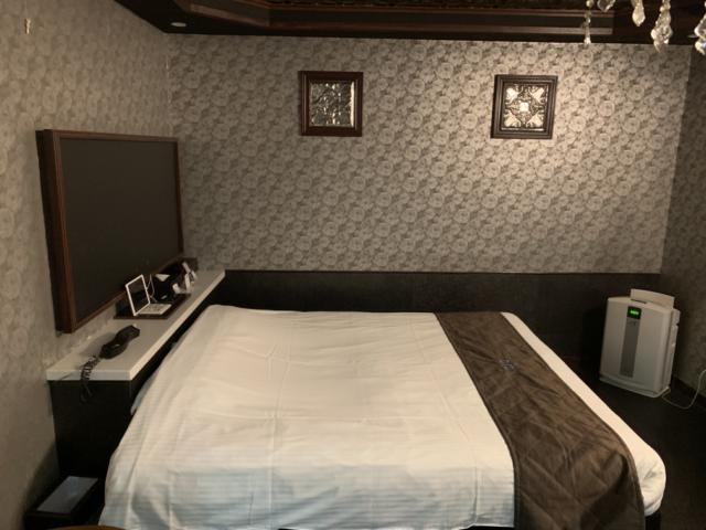 Annex in Kojo(相模原市/ラブホテル)の写真『406号室のベッド』by miffy.GTI