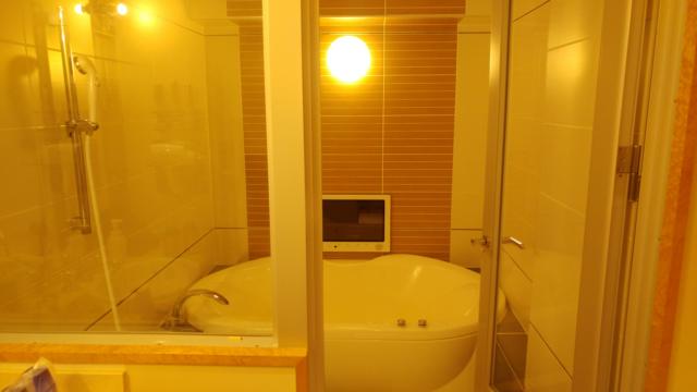 アペルト(豊島区/ラブホテル)の写真『702号室 浴室B』by 来栖