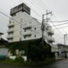 横須賀ステラ(横須賀市/ラブホテル)の写真『昼の外観です。』by キジ