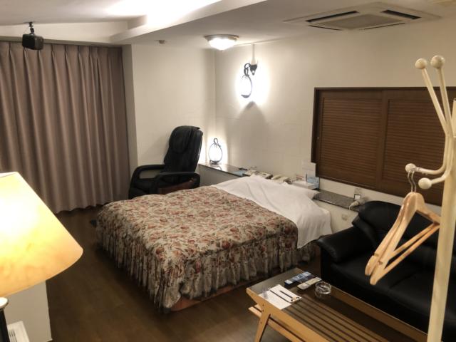 インパル21(小山市/ラブホテル)の写真『302号室、入口から室内』by かとう茨城47
