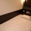 池袋セントラルホテル(豊島区/ラブホテル)の写真『408号室ベッド周り』by カモメの民兵さん
