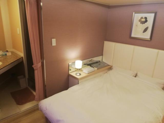 HOTEL Fran（フラン）(船橋市/ラブホテル)の写真『201号室　入口から奥』by ところてんえもん