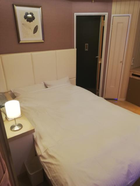 HOTEL Fran（フラン）(船橋市/ラブホテル)の写真『201号室　奥から入口』by ところてんえもん