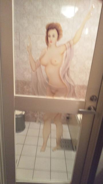 ホテル B-Girl(荒川区/ラブホテル)の写真『306号室の浴室ドア』by たけのこ