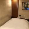 ヒルズホテル五反田(品川区/ラブホテル)の写真『606号室、ベッドサイド』by かとう茨城47