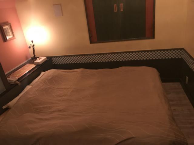 ホテル ラヴィ(川崎市中原区/ラブホテル)の写真『303号室ベッド』by 健介