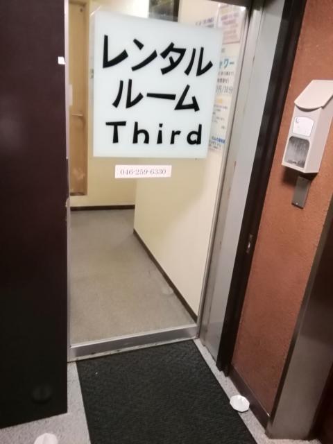 Rental Room Third(厚木市/ラブホテル)の写真『ﾎﾃﾙの入口です。』by キジ