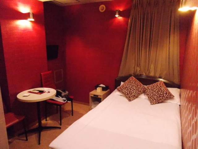 HOTEL Fine(ファイン)(新宿区/ラブホテル)の写真『303号室室内全景』by 情報屋Ｘ