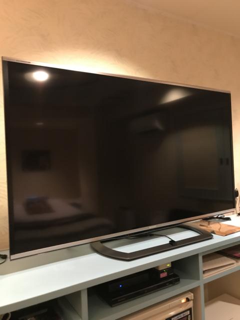 ラピア(新宿区/ラブホテル)の写真『206号室のテレビ(70インチ位)』by 少佐