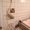 レステイ ティナグレイス(秦野市/ラブホテル)の写真『303号室利用。お風呂の洗い場です。椅子と洗面器がお洒落。』by キジ