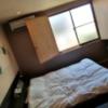 デザイナーズホテルR(小田原市/ラブホテル)の写真『1号室利用。窓が大きくすりガラスなので、明るく過ごせます。』by キジ