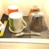 ホテルエーゲ海(荒川区/ラブホテル)の写真『302号室のカップ、お茶』by おこ