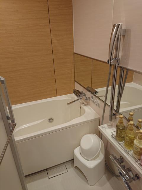 HOTEL La i（ライ）(渋谷区/ラブホテル)の写真『102号室、浴室』by 爽やかエロリーマン
