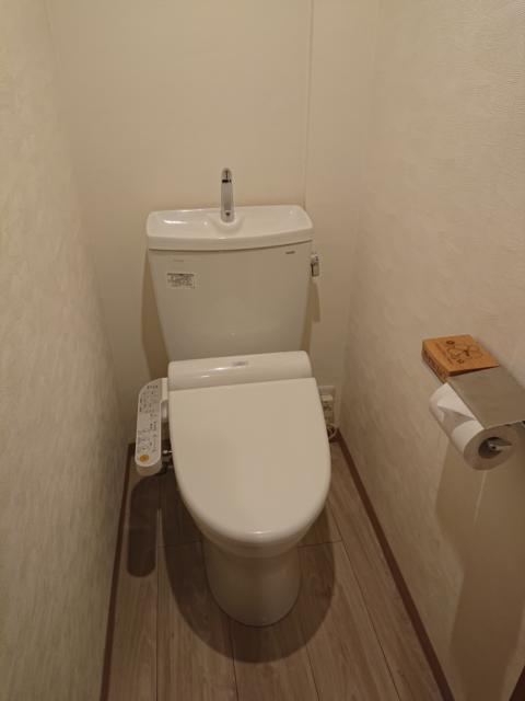 HOTEL La i（ライ）(渋谷区/ラブホテル)の写真『102号室、トイレ』by 爽やかエロリーマン