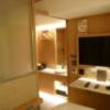 KOYADO HOTEL(台東区/ラブホテル)の写真『6号室（部屋奥から入口方向）』by 格付屋