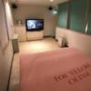 ホテル101(浜松市/ラブホテル)の写真『01号室 2F奥から階段方向』by ま〜も〜る〜