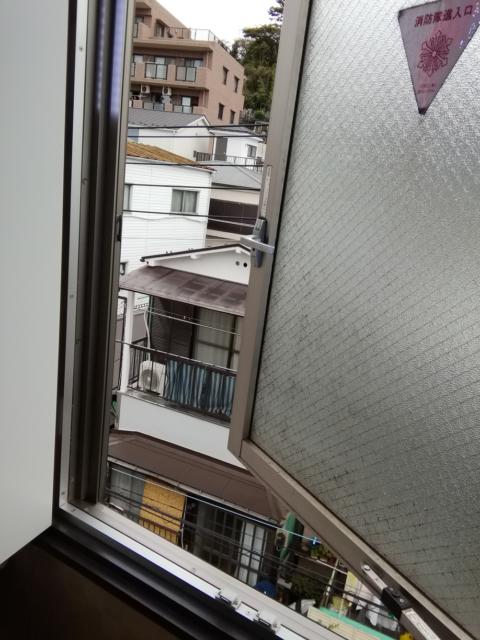 千月（ちげつ）(横浜市南区/ラブホテル)の写真『301号室利用。外は完全に住宅街です。』by キジ