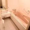 千月（ちげつ）(横浜市南区/ラブホテル)の写真『301号室利用。お風呂全体です。シャワーホースが伸びる奴で独特でした。』by キジ