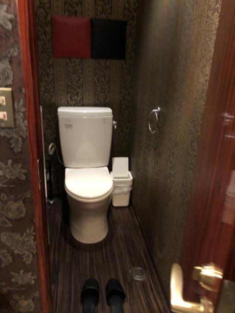 モティー(渋谷区/ラブホテル)の写真『304号室の設置トイレになります。』by お野菜