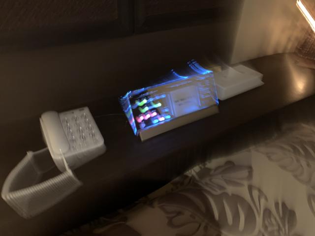 ホテルViVi(相模原市/ラブホテル)の写真『303号室のベッドのコントロールパネル』by miffy.GTI