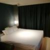 555MOTEL GOTEMBA(御殿場市/ラブホテル)の写真『24号室利用。ベッドです。』by キジ