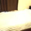 ホテルニュータウン秋葉原(千代田区/ラブホテル)の写真『033号室のベッド』by おこ