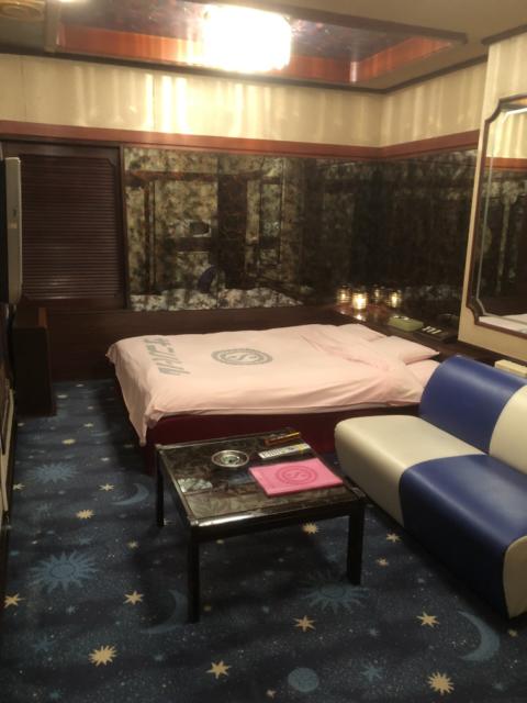 ホテル サンパール(熊谷市/ラブホテル)の写真『212号室 室内』by 114114bandp