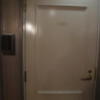 HOTEL 絆（きずな）(台東区/ラブホテル)の写真『505号室 ドア』by nognog