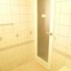 アイ・エス（I/S）(横浜市中区/ラブホテル)の写真『401号室（浴室奥から入口方向）』by 格付屋
