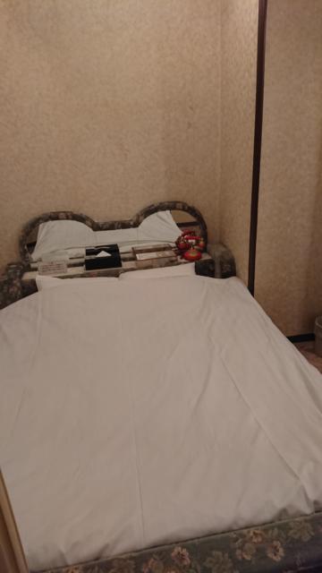 ニューヨーク(武蔵野市/ラブホテル)の写真『403号室、ベッド正面』by ビデ三郎
