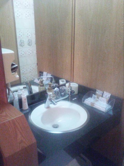 Hotel Sun Pearl（サンパール）(川越市/ラブホテル)の写真『307号室 洗面もキレイです。アメニティも充実しました。』by セイムス