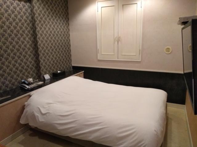 越谷HOTEL CAZ(ホテルキャズ)(越谷市/ラブホテル)の写真『203号室 全景1』by ましりと
