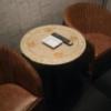 ホテル Be・zen(ビ・ゼン)(大阪市/ラブホテル)の写真『406号室・テーブル&amp;椅子』by 郷ひろし（運営スタッフ）